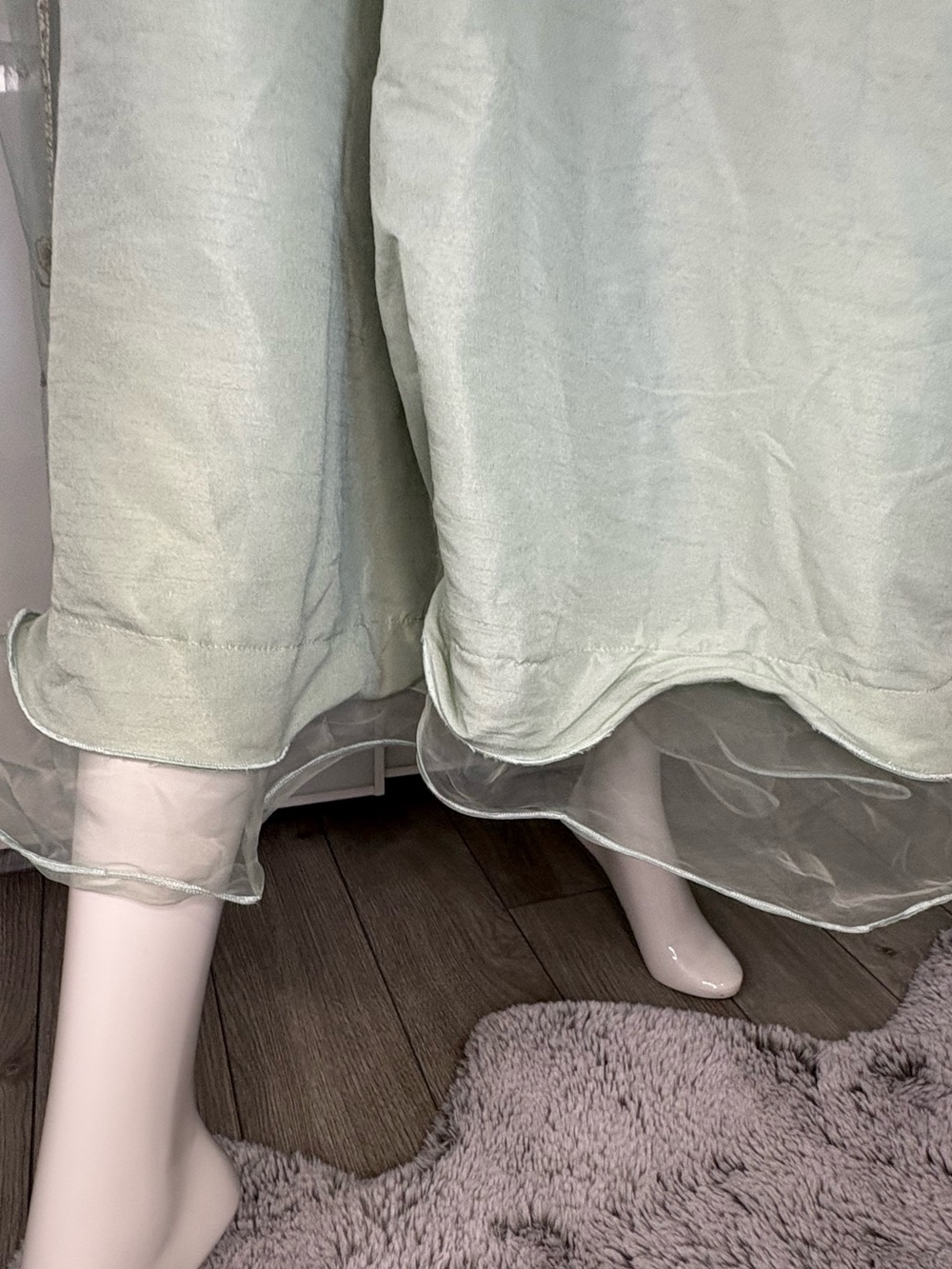IDEAS Luxury Floating Elegance Sage Embroidered Formal Gown Eid Dress Sz Medium - Picture 7 of 17